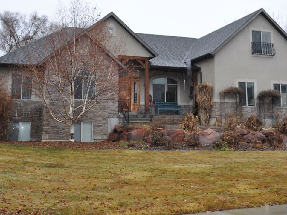 1st image of 58 W Windsong Dr