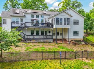 6336 Red Barn Rd, Osage Beach, MO 65065