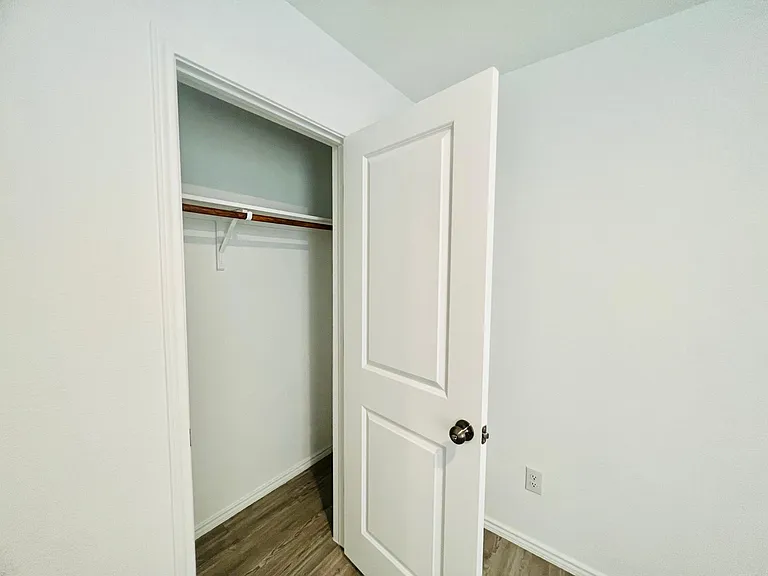 2906 Millican Dr — Photo 26
