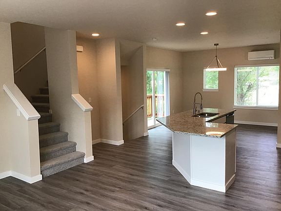3 Bedroom Townhome
