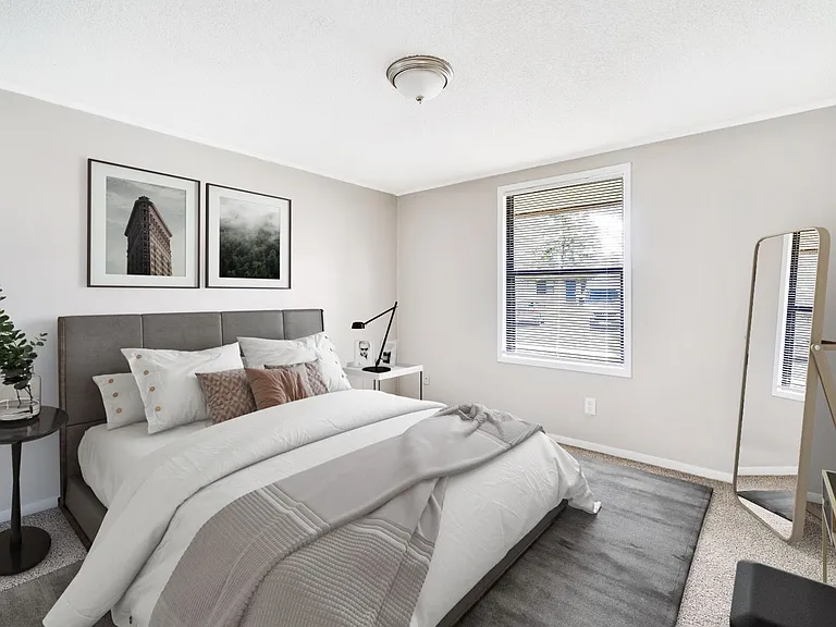 Meadowood Apartments — Photo 8