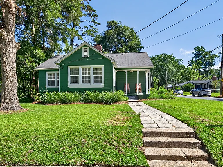 712 Shell St — Photo 2