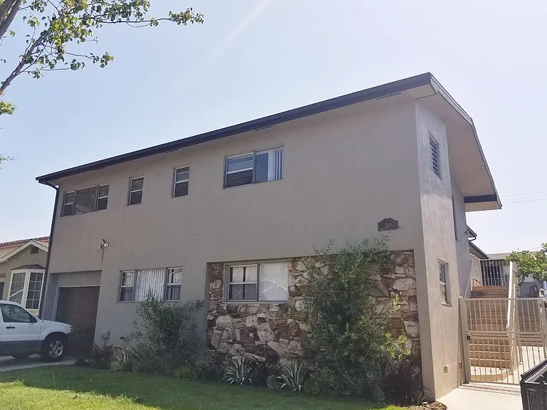 330 Orizaba Ave #3 — Photo 12