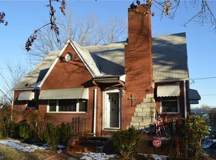 520 Allred Mill Rd, Mount Airy, NC 27030