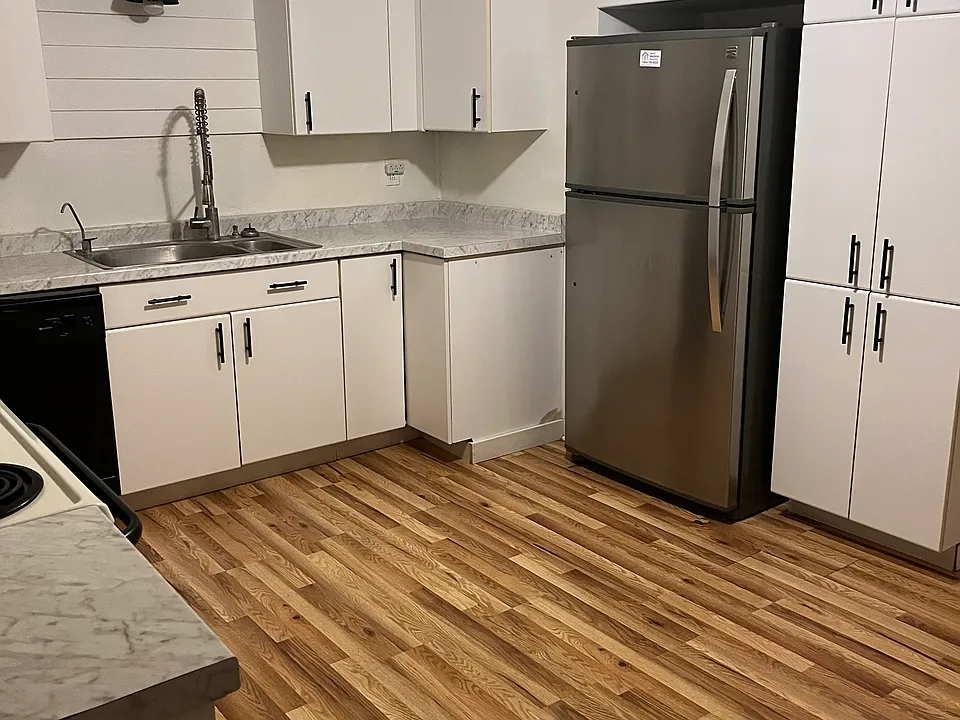 312 E Water St #3