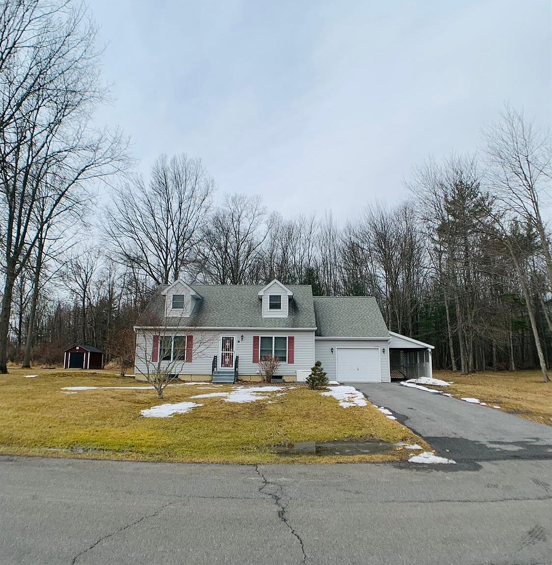 6 Beechwood Dr, Coxsackie, NY 12051 Zillow