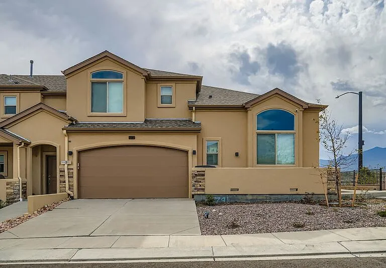 791 Little Bear Grv #1 — Photo 1
