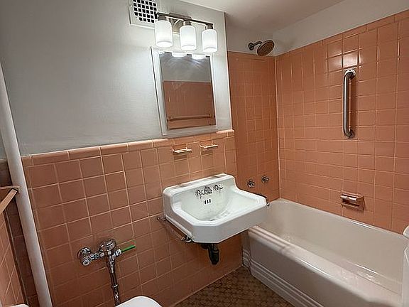 5th image of 35-51 85th St #2A