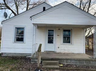 1203 W 18th St, Muncie, IN 47302