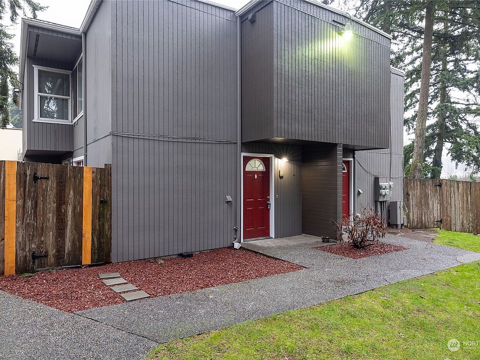 1st image of 13067 Pacific Highway SW #D