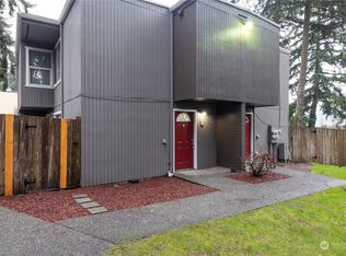 13067 Pacific Hwy SW UNIT D, Lakewood, WA
