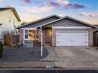 1529 Garfield Ct, Rohnert Park, CA 94928