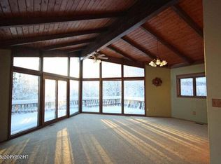 7460 E Rawhide Ln, Palmer, AK 99645