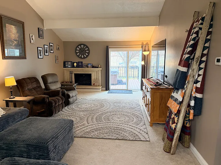 36 Cedar Hills Dr — Photo 25
