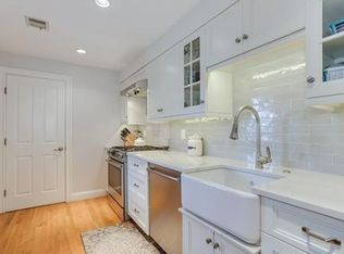 216 W 7th St #2L, Boston, MA 02127