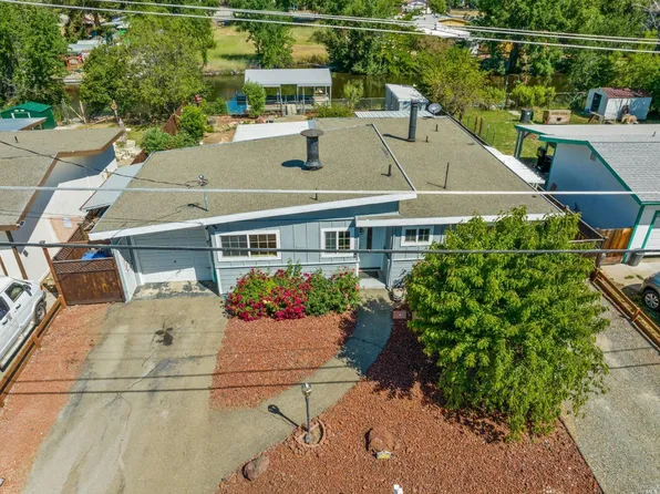 12762 Shoreview Drive, Clearlake Oaks, CA 95423