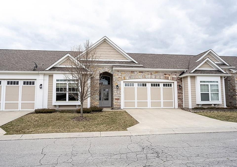 1st image of 227 Coatsville Dr