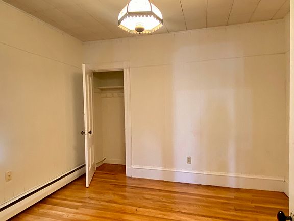 5th image of 5 Aldie St #1