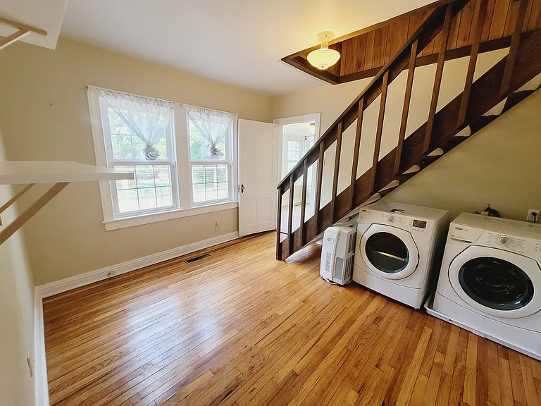 608 Talaflo St — Photo 28