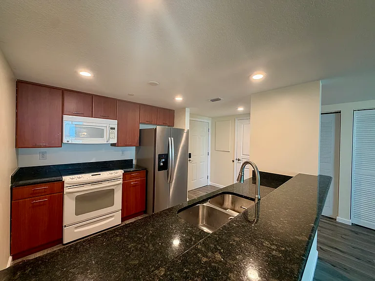 300 S Duval St #1701 — Photo 7