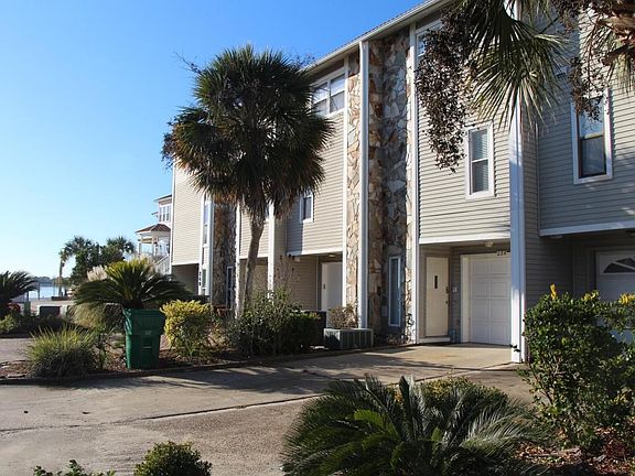 3rd image of 228 Snug Harbour Dr #228