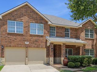 851 Branch Crossing, Lantana, TX 76226