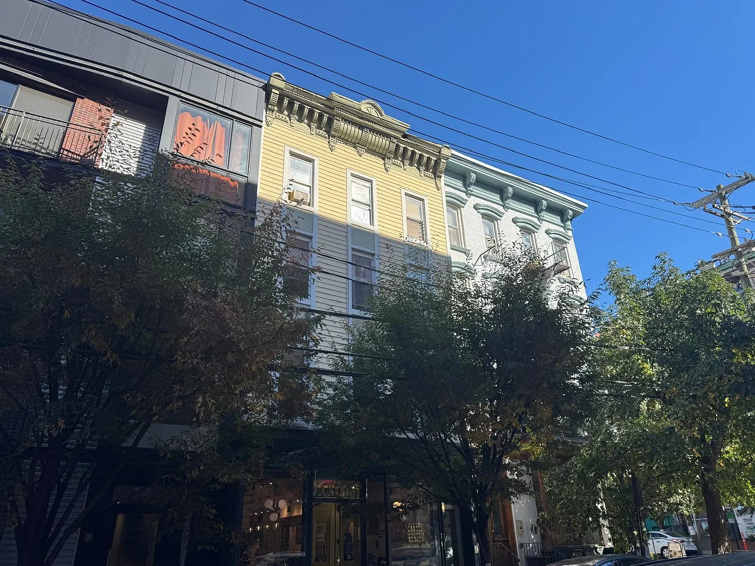 2 bed, 1.0 bath, $3,700 — Photo 1