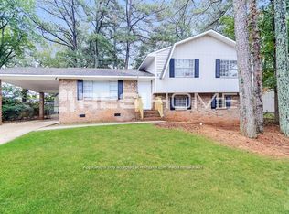 6686 Bedford Rd, Rex, GA 30273