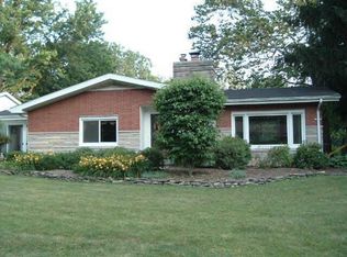 6843 E Lakeshore Dr, Avon, IN 46123