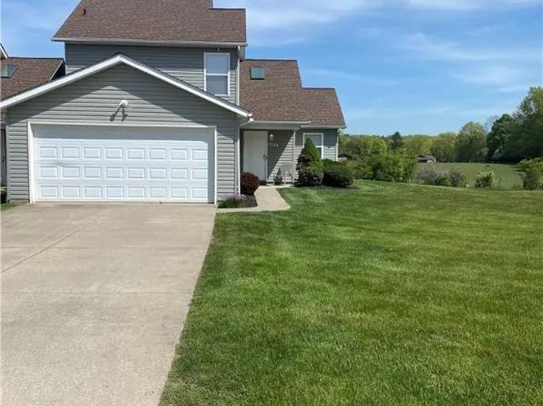 4162 Pine Dr, Rootstown, OH 44272
