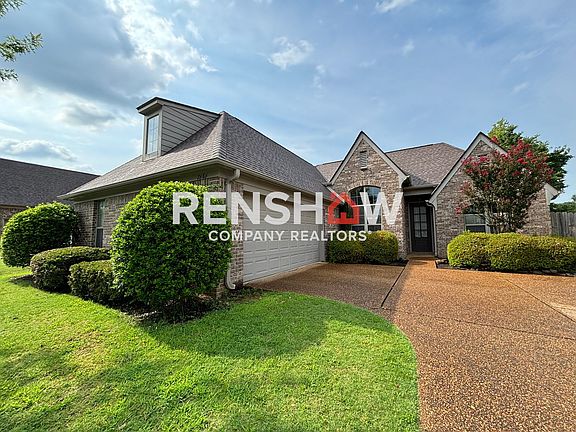 2nd image of 7686 Romero Dr