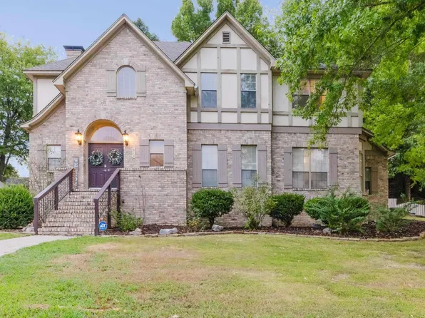 615 Miller Cv, Benton, AR 72019