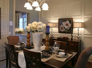 914 Crooked River Dr, Waxhaw, NC 28173