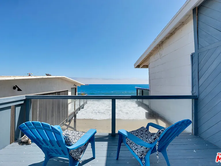 24528 Malibu Rd — Photo 46