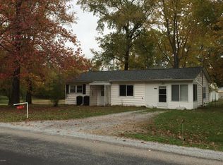 14446 Cochran Rd, Marion, IL 62959