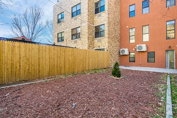 Rented by The Agency | media 6