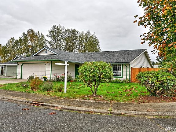 3rd image of 9705 52nd Ave NE