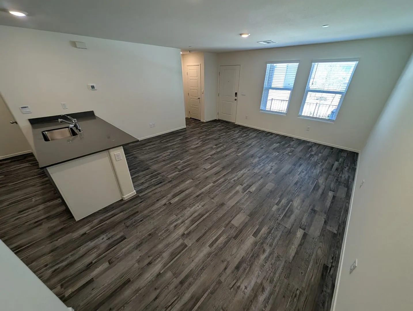 7377 Joanna Brook St — Photo 2