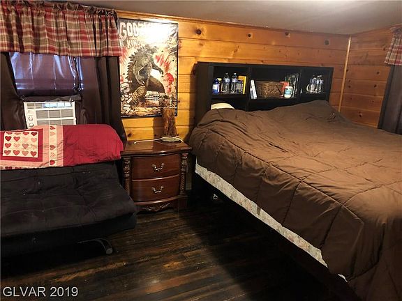 5th image of 1008 E Aultman St