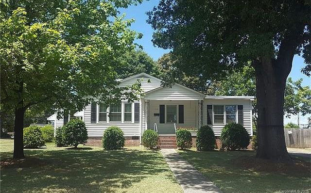 1st image of 1118 E Park Dr