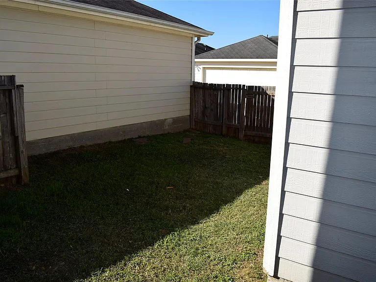 20638 Patriot Park Ln — Photo 45