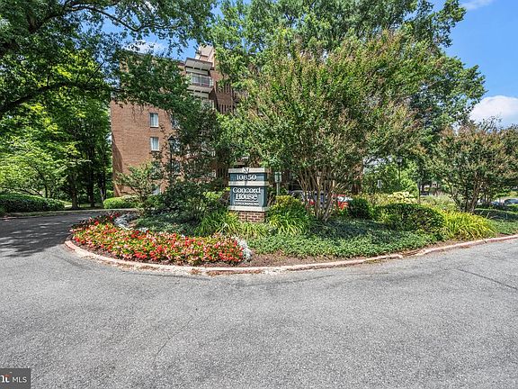2nd image of 10850 Green Mountain Cir Unit 109
