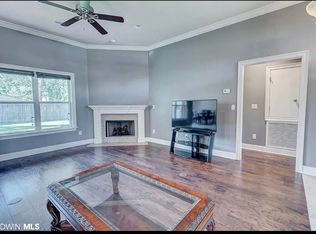 208 Margaret Dr, Fairhope, AL 36532