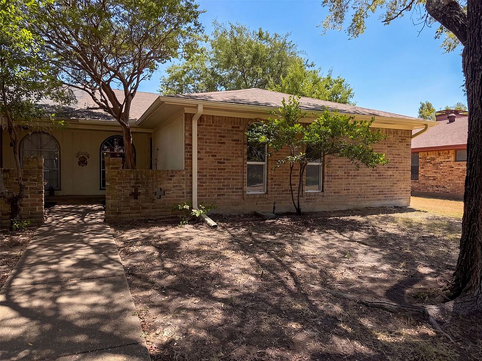 1st image of 4824 Berridge Ln