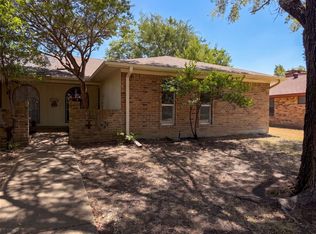 4824 Berridge Ln, Dallas, TX 75227