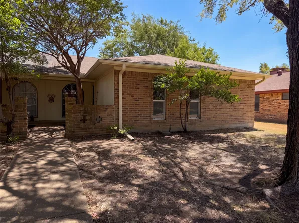 4824 Berridge Ln, Dallas, TX 75227