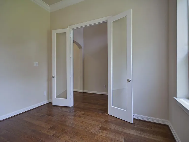 Dartmoor Terrace Dr — Photo 29