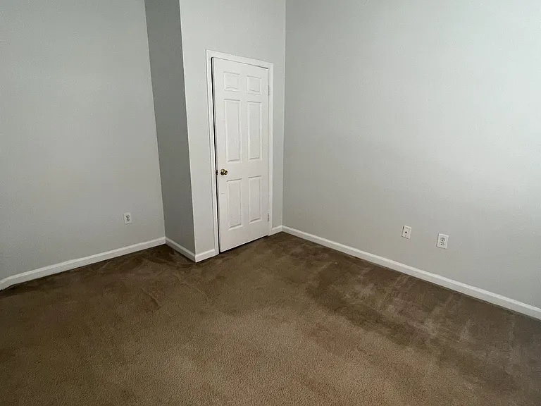 small bedroom closet