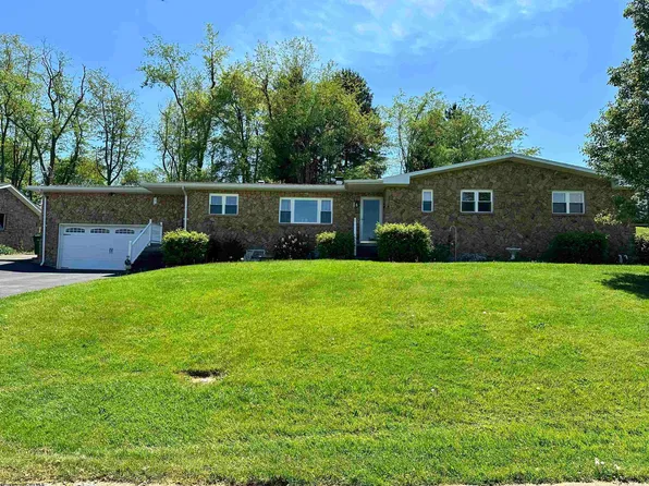 1314 Lincoln Way, Fairmont, WV 26554