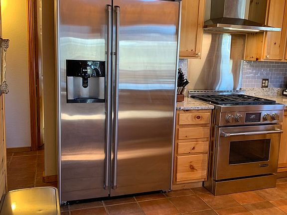 Jenn-air refrigerator, stove